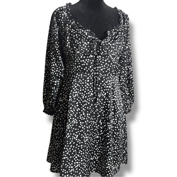 She + Sky Black and White Polka Dot Ruffled Front Tie Long Sleeve Mini Dress - Picture 3 of 16